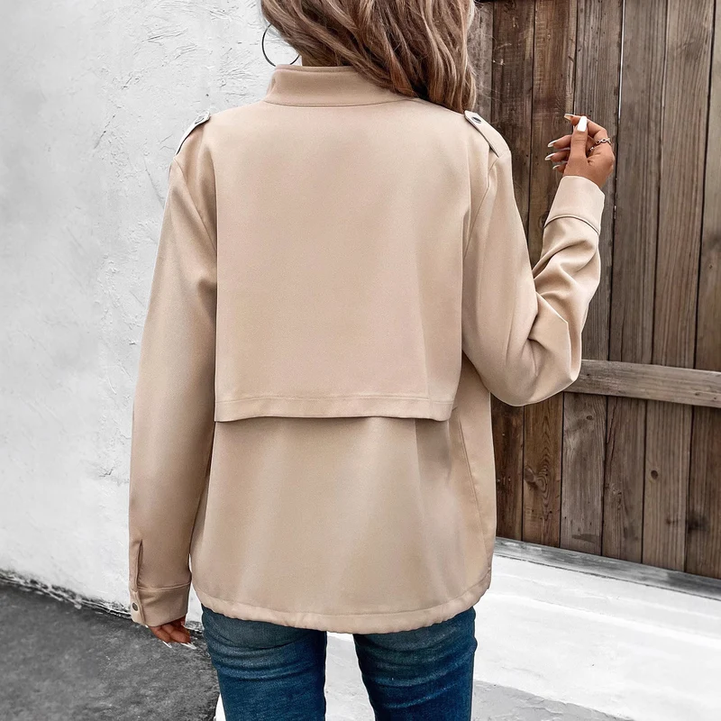 Damen Oversize Hemdjacke mit Druckknopf-Front, Brustklappen und Tunnelzugsaum Nord Taschen