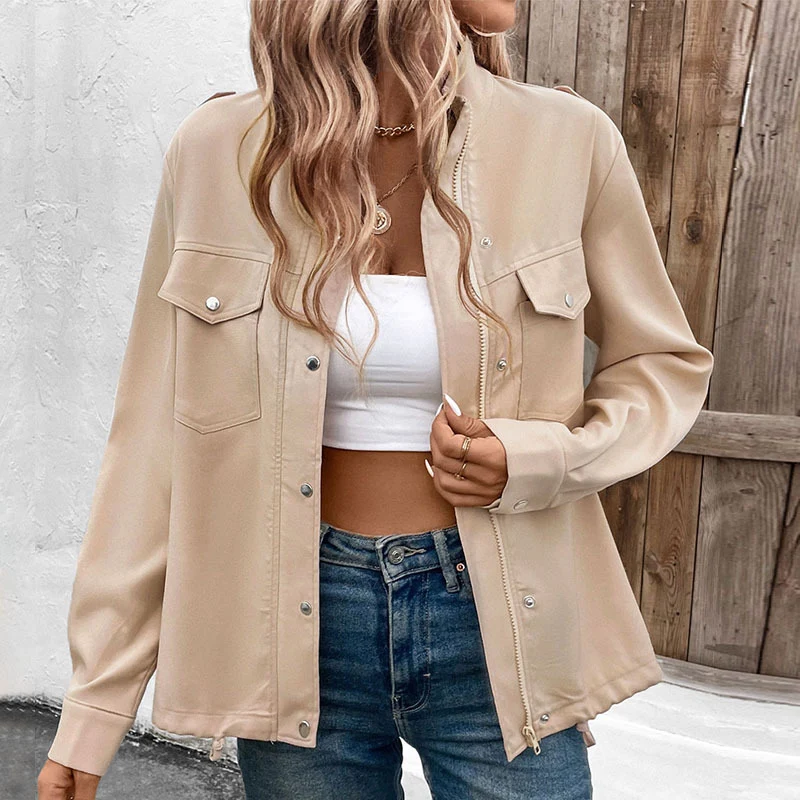 Damen Oversize Hemdjacke mit Druckknopf-Front, Brustklappen und Tunnelzugsaum Nord Taschen