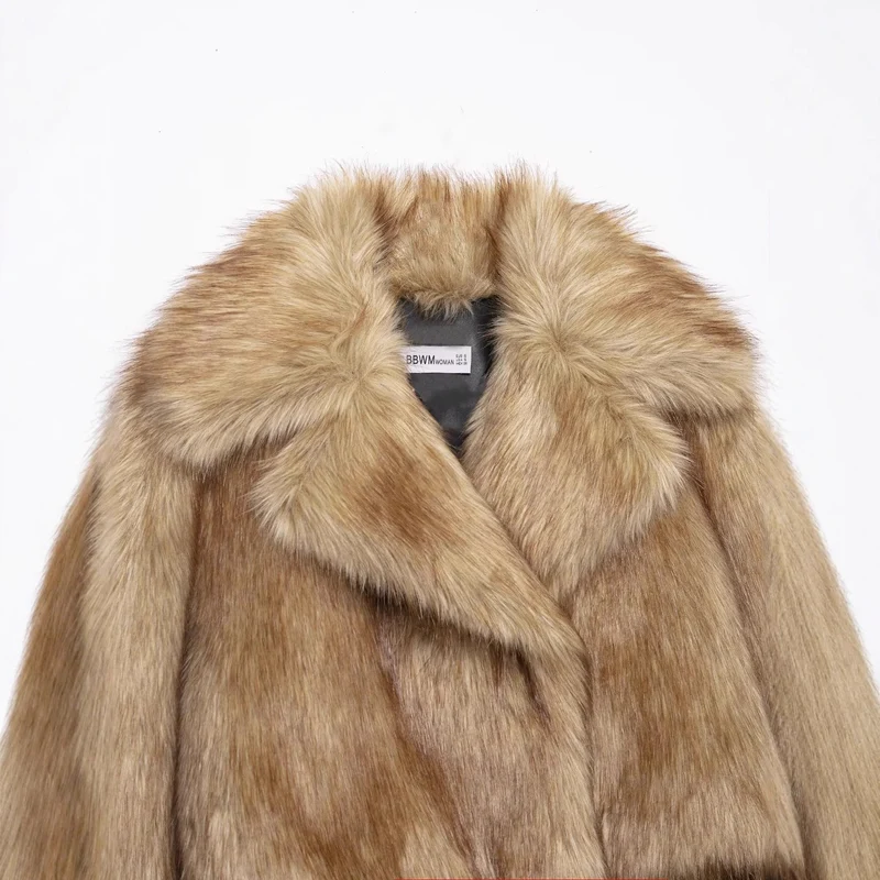 Damen Kurzer taillierter Faux-Fur-Blouson mit breitem Schalkragen Nord Taschen