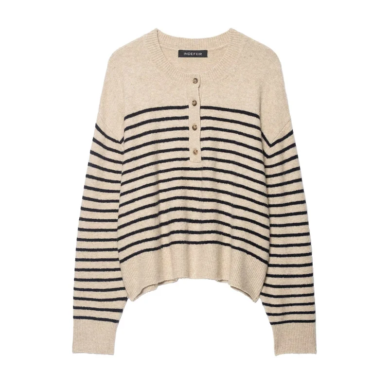 Damen Gestreifter Feinstrick-Henley-Pullover mit überschnittener Schulter und geripptem Saum Nord Taschen