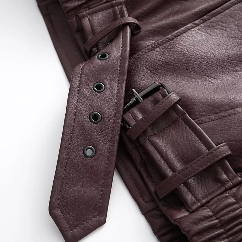 Damen Oversize Kunstleder-Bikerjacke mit asymmetrischem Reißverschluss, Gürtel und elastischem Bund Nord Taschen