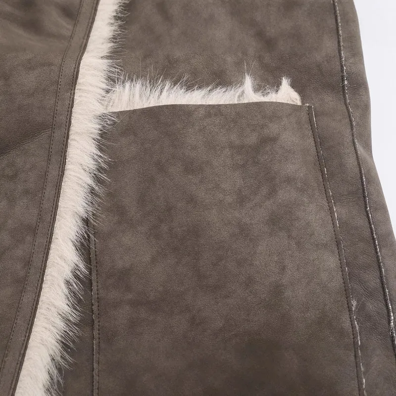 Damen Langer Wendbarer Kunstfell-Mantel mit Oversized-Schalkragen und aufgesetzten Taschen Nord Taschen