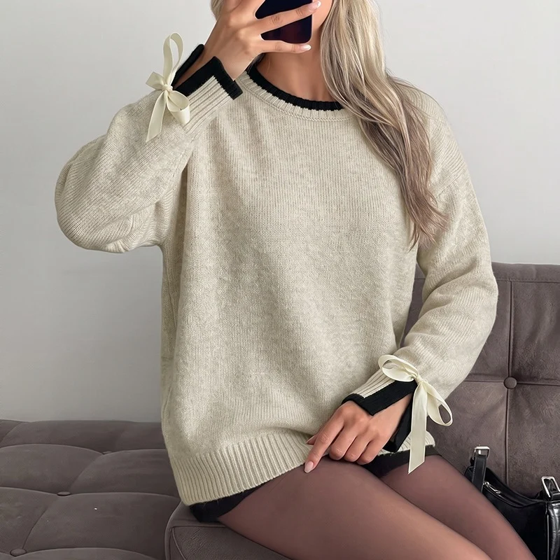 Damen Oversize-Feinstrickpullover mit kontrastgerippter Passe und Schleifen-Details Nord Taschen