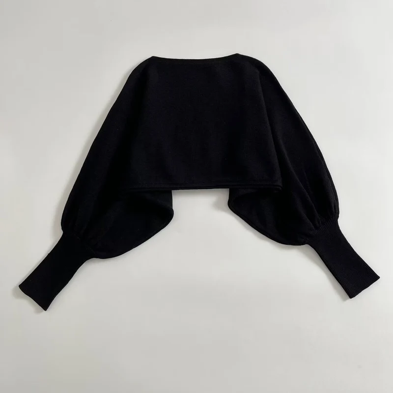 Damen Cropped-Bolero mit weiten Fledermausärmeln und langen Rippenbündchen Nord Taschen