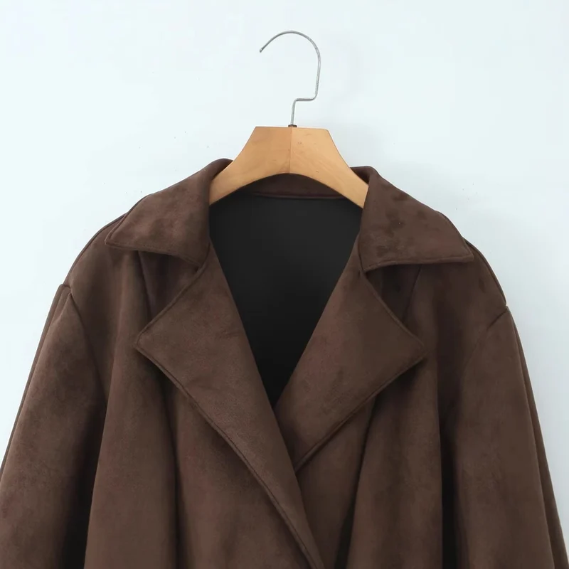 Damen Kurze Wildlederoptik-Jacke mit Taillengürtel und Reverskragen Nord Taschen