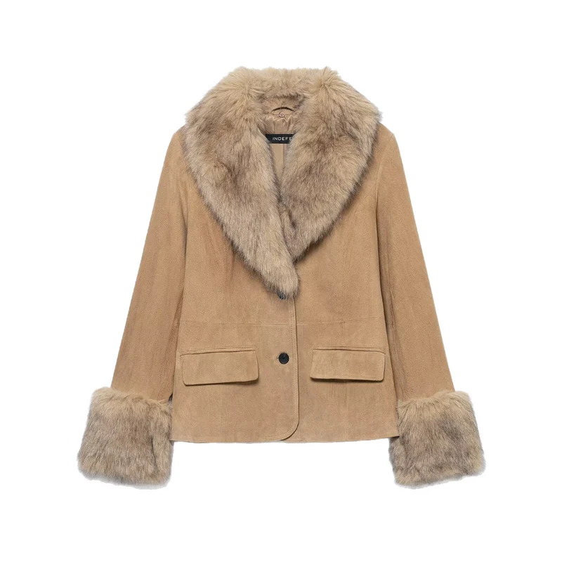 Damen kurze Wildlederjacke mit voluminärem Fellkragen und breiten Fellmanschetten Nord Taschen