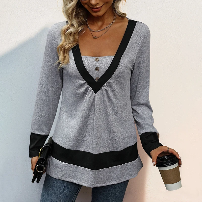 Damen Longsleeve mit tiefem V-Ausschnitt, Zierknopfleiste und Kontrastbordüren Nord Taschen