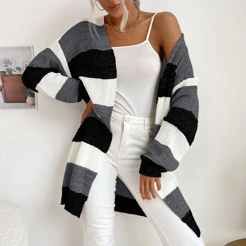 Damen Longline Strickcardigan mit breiten Blockstreifen, offener Front und überschnittener Schulter Nord Taschen