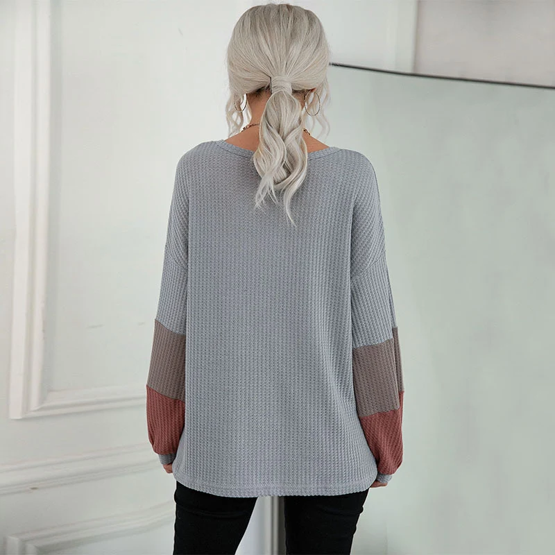 Damen Lockeres Waffelstrick-Shirt mit V‑Ausschnitt und Colorblock‑Ärmeln Nord Taschen