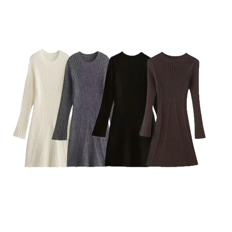 Damen Geripptes Strickkleid mit ausgestellter A‑Linie und weiten Manschetten Nord Taschen