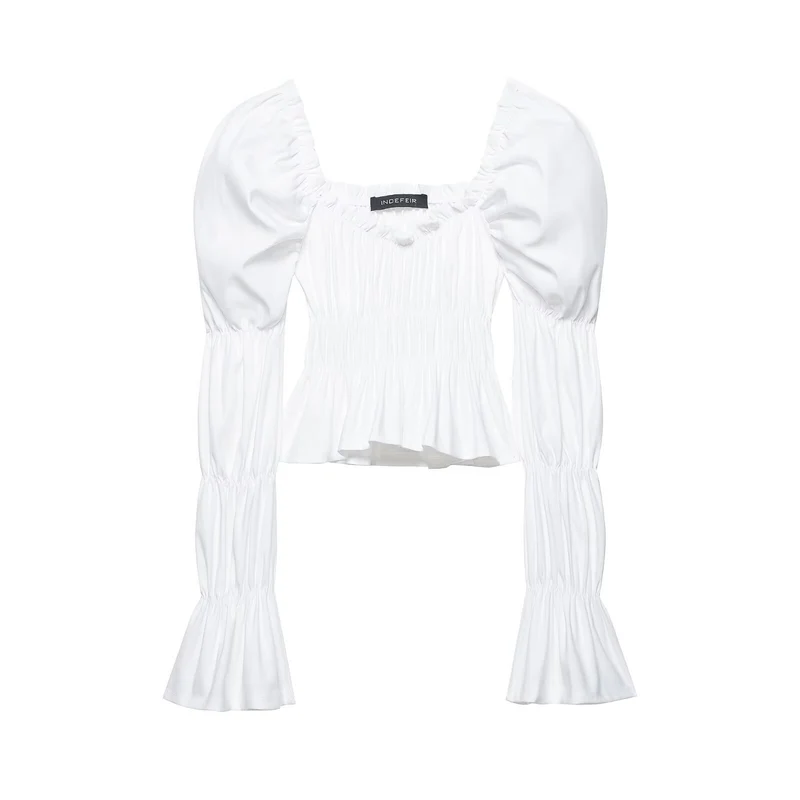 Damen Gerafftes Carmen-Crop-Top mit Puffärmeln, smockierter Taille und Stufenärmeln Nord Taschen