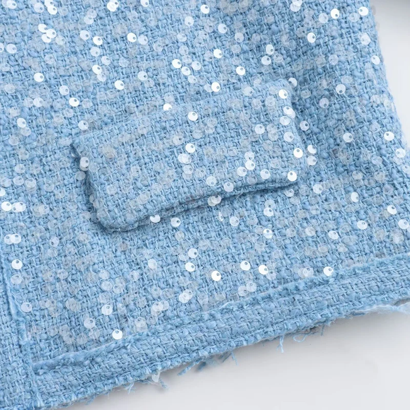Damen Kurz geschnittene Bouclé‑Tweed Jacke mit Paillettenbesatz und Pattentaschen Nord Taschen