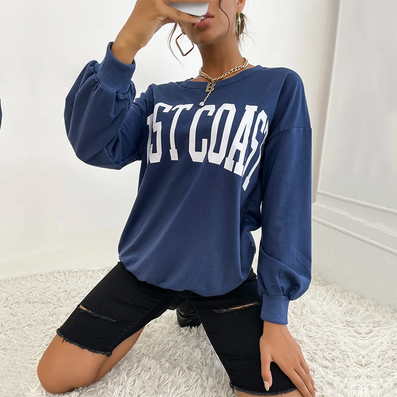 Damen Lockeres Rundhals-Sweatshirt im Collegestyle mit Blockschrift-Print und geripptem Saum Nord Taschen