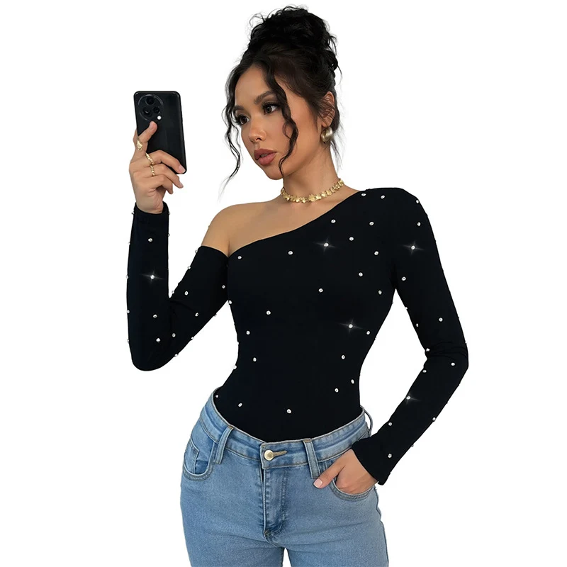Damen One-Shoulder-Body mit Strassbesatz und figurbetonter Passform Nord Taschen