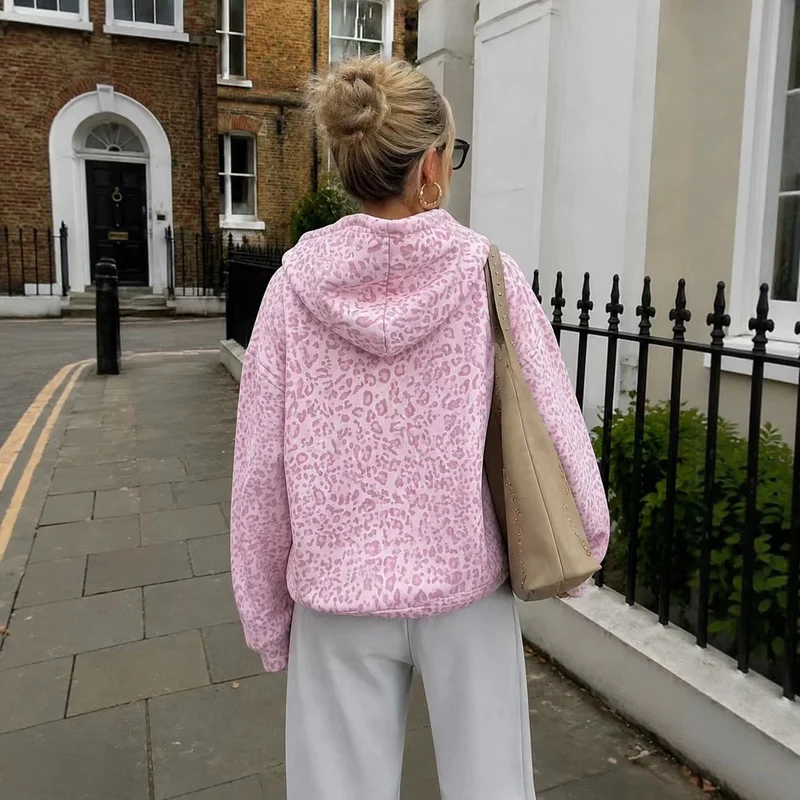 Damen Lockerer Kapuzenpullover im Leoprint mit Oversize-Schnitt Nord Taschen