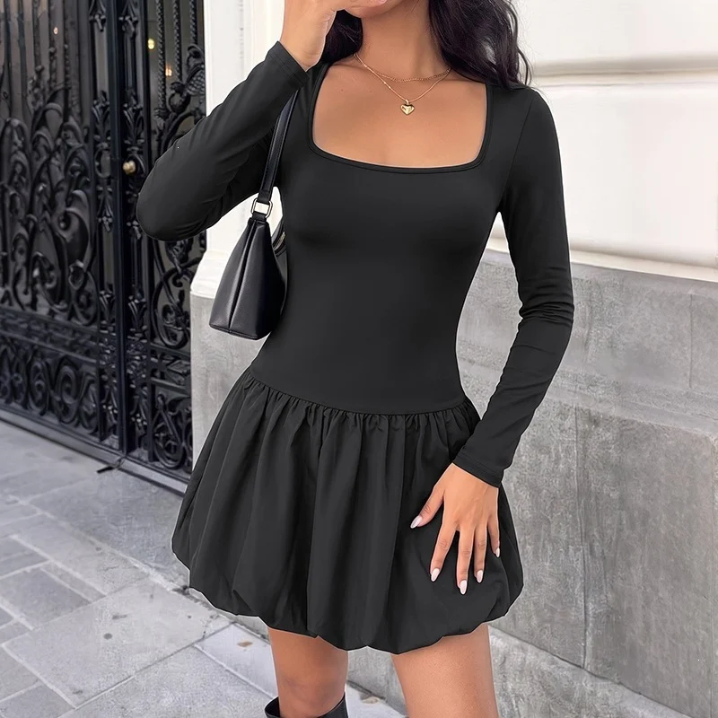Damen Enganliegendes Minikleid mit quadratischem Ausschnitt, taillierter Silhouette und Ballonrock Nord Taschen