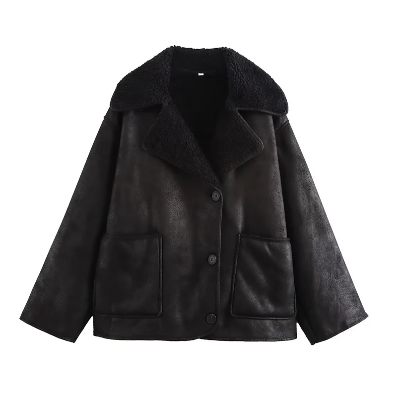 Damen Kurze Lammfelloptik-Jacke im Boxy-Schnitt mit Schalkragen und aufgesetzten Taschen Nord Taschen