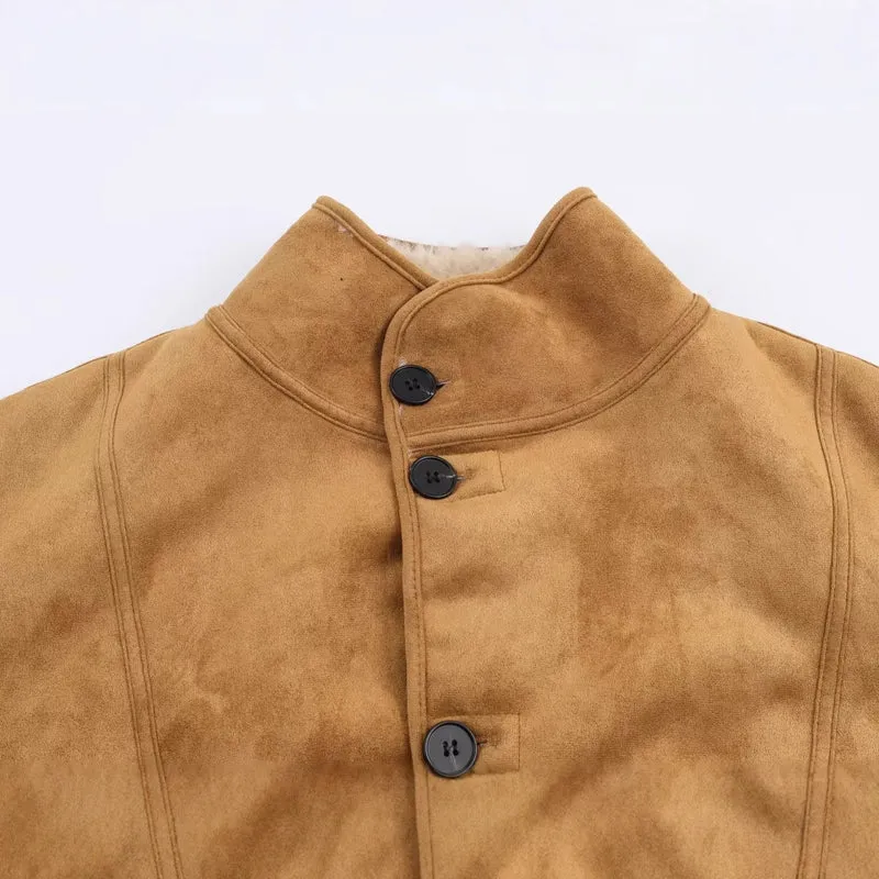 Damen Kurze Lammfellimitatjacke im Boxy‑Schnitt mit Stehkragen und großen Außentaschen Nord Taschen