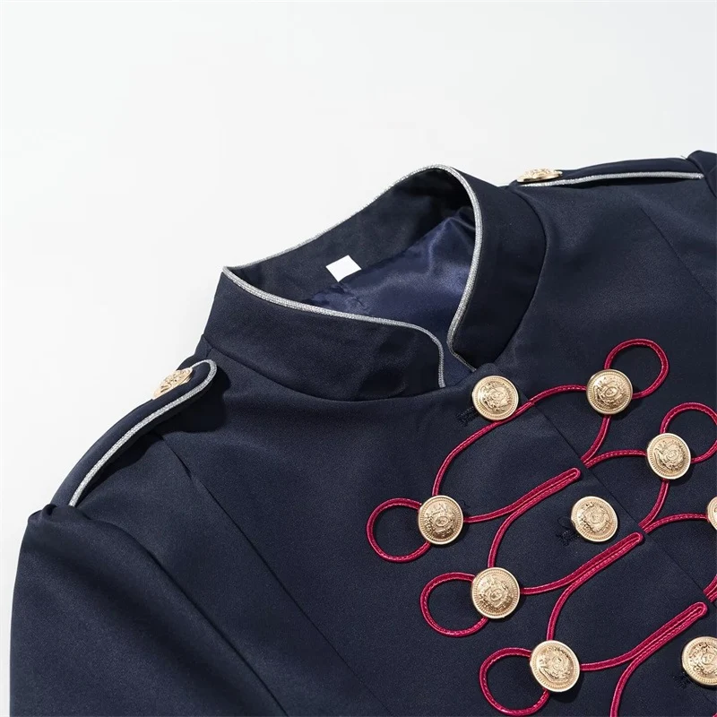 Damen militärisch-inspirierte Paradejacke mit Stehkragen und dekorativer Knopfleiste Nord Taschen