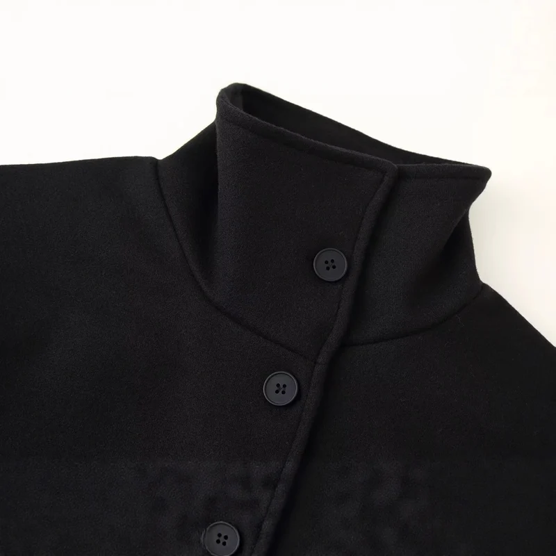 Damen Kastige Kurzjacke aus Wollmix mit Stehkragen und aufgesetzten Pattentaschen Nord Taschen