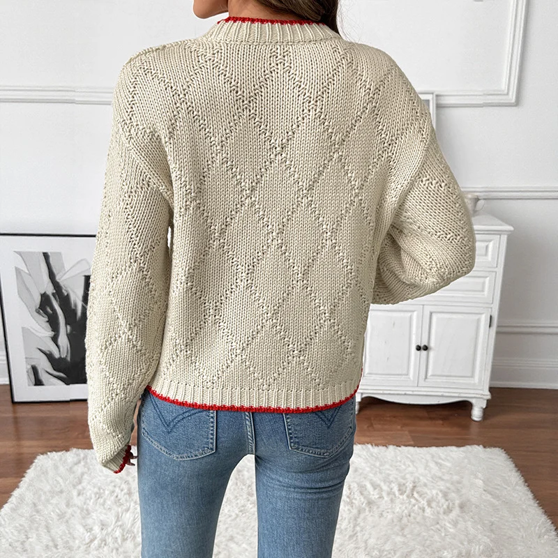 Damen Lockerer Ajourstrick-Pullover mit Fischintarsie und Kontrastkragen Nord Taschen