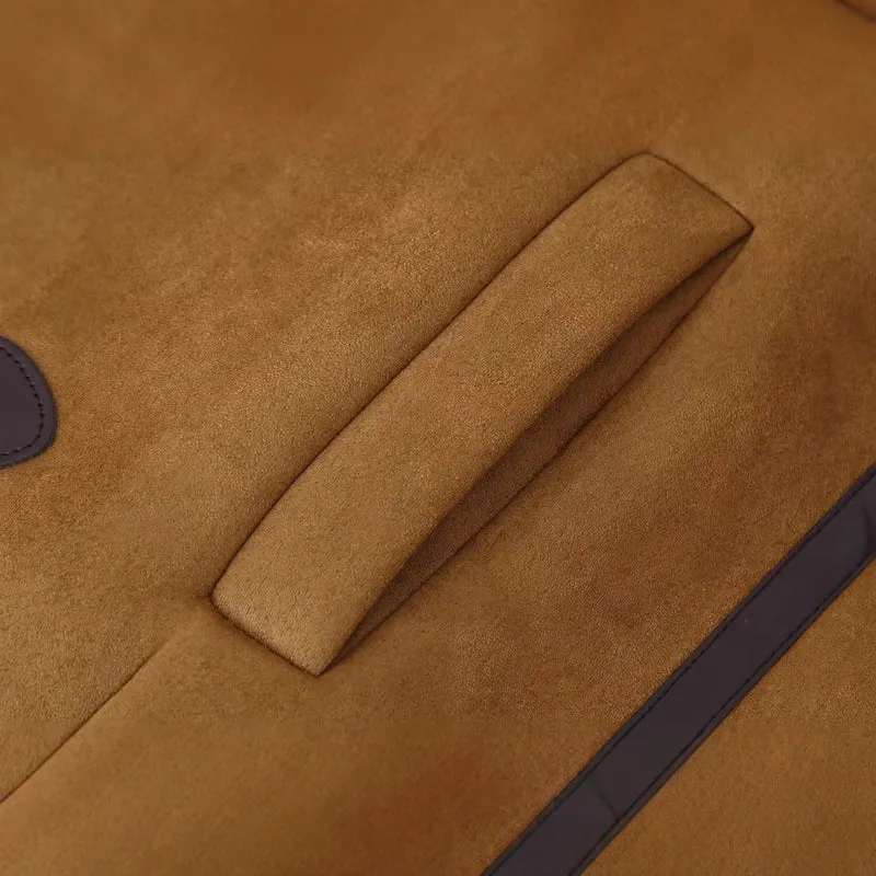 Damen Kurze Kapuzen-Lammfellimitat-Dufflejacke mit Knebelverschlüssen Nord Taschen