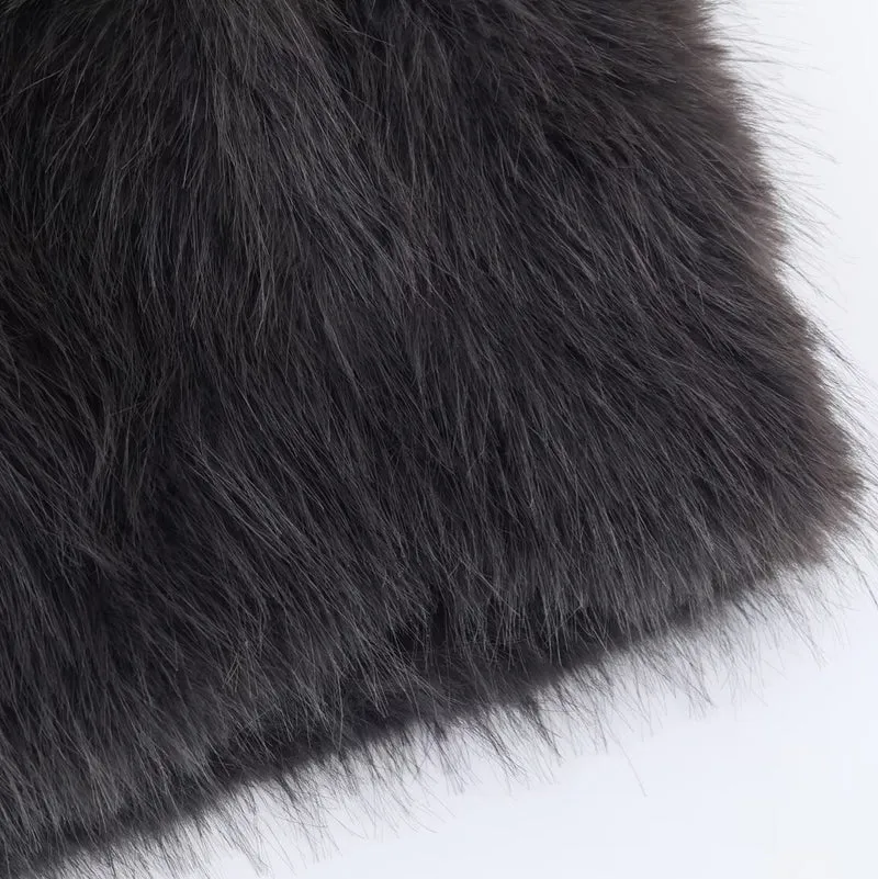 Damen Kurze Faux‑Fur‑Jacke mit Stehkragen und Boxy‑Schnitt Nord Taschen