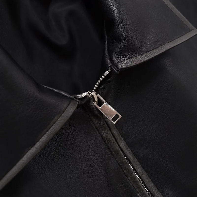 Damen Kurze Boxy-Lederoptik-Jacke mit Reißverschluss und großen Pattentaschen Nord Taschen