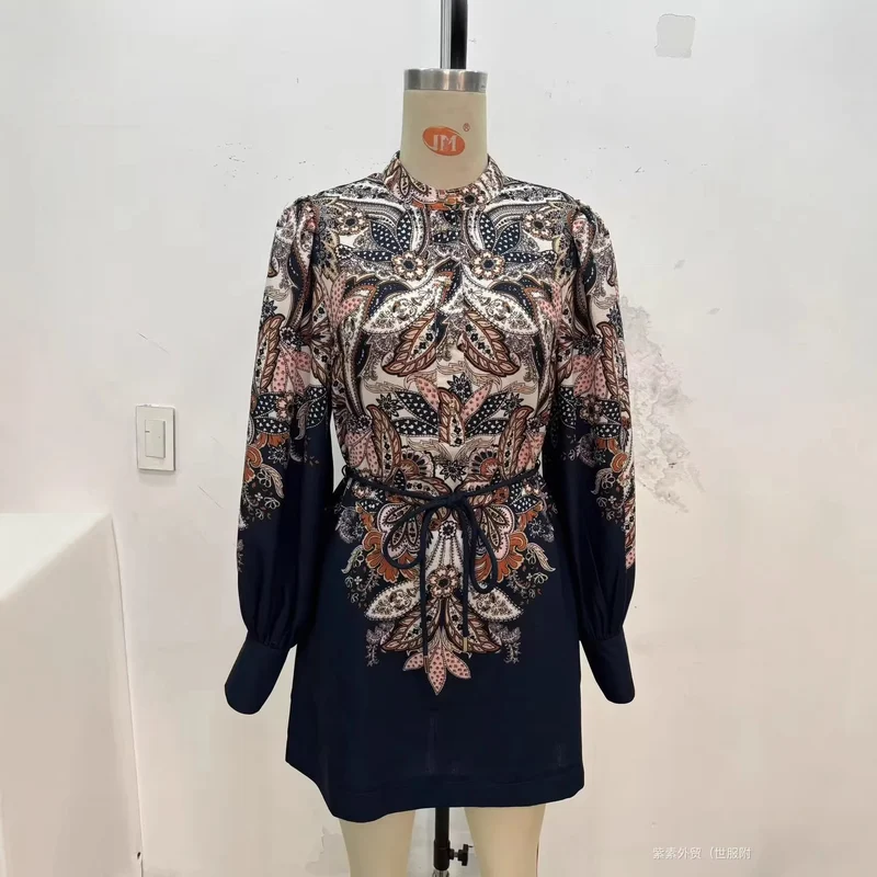 Damen Gemustertes Tunika-Kleid mit Bindegürtel, Stehkragen und Ballonärmeln Nord Taschen