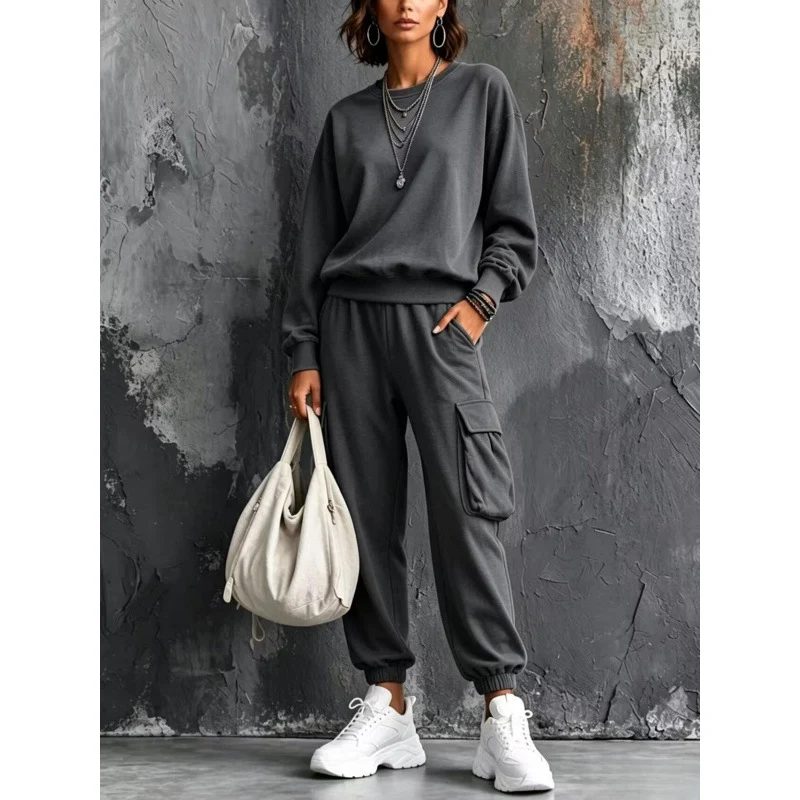 Damen Lässiges Cargo-Jogginganzug-Set mit Oversize-Sweatshirt und Cargohose Nord Taschen