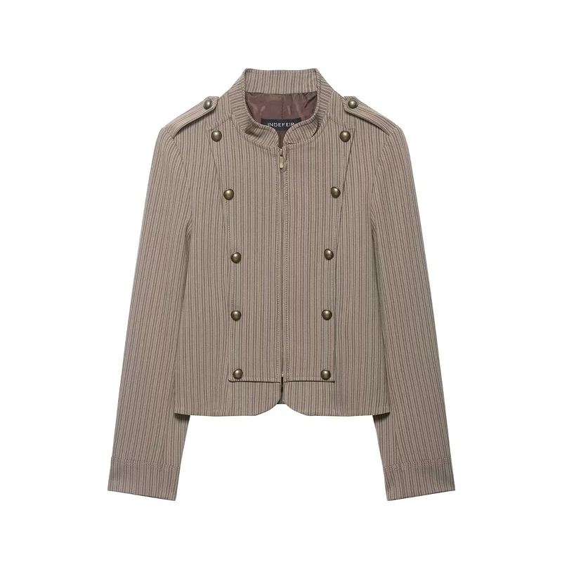 Damen Kurzblazer im Military‑Stil mit Stehkragen und Zierknöpfen Nord Taschen