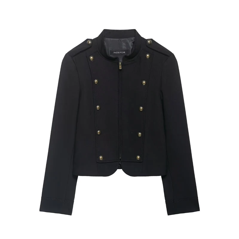 Damen Kurzblazer im Military‑Stil mit Stehkragen und Zierknöpfen Nord Taschen
