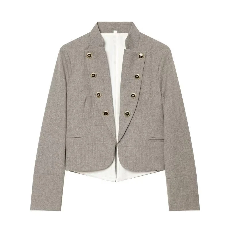 Damen Kurzblazer im Military‑Stil mit Stehkragen, doppelreihiger Zierknopfleiste und taillierter Silhouette Nord Taschen