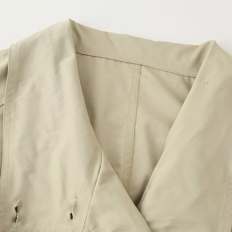 Damen Kurz-Trenchjacke im Boxy-Schnitt mit Doppelreihe und Taillengürtel Nord Taschen