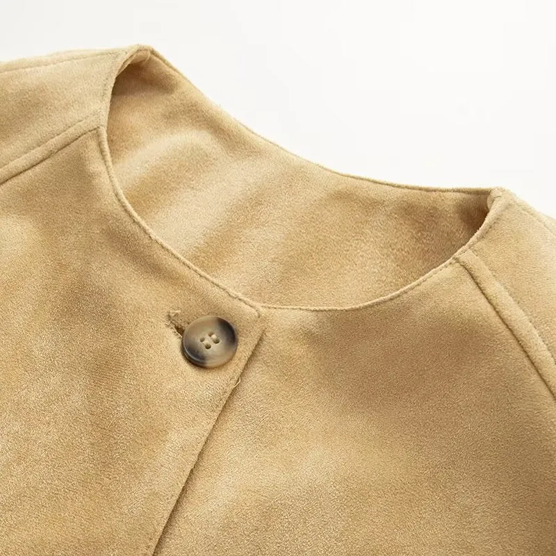 Damen Kurzjacke in Velours‑Optik mit Rundhalsausschnitt, Ballonärmeln und elastischem Saum Nord Taschen