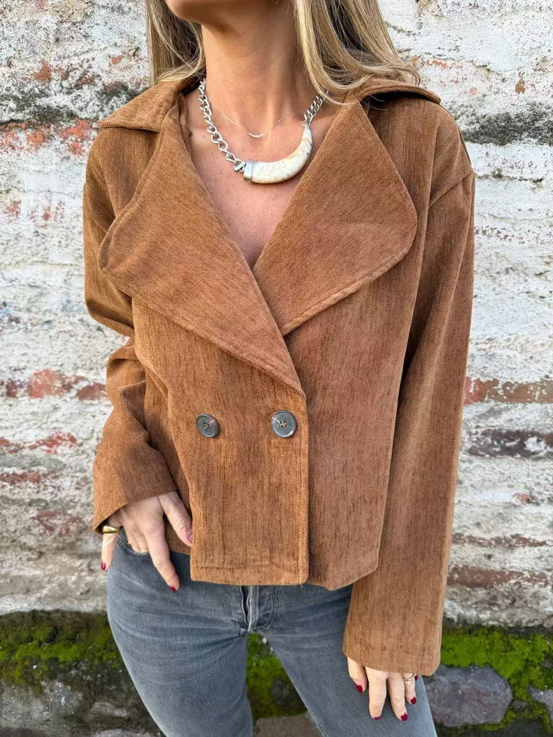 Damen Kurzblazer aus Cord mit weitem Schalkragen und Doppelknopfverschluss Nord Taschen