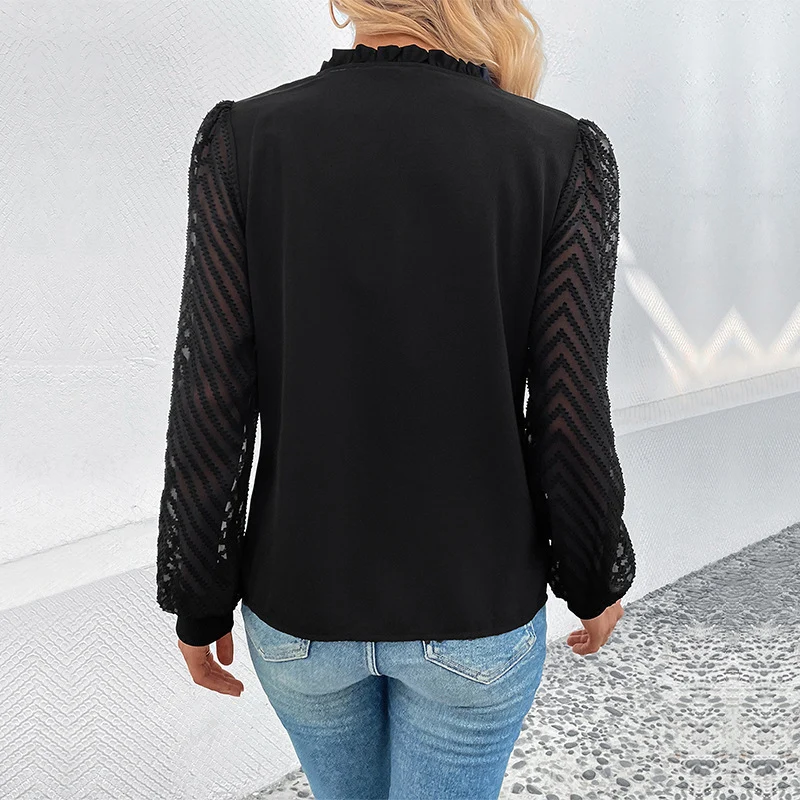 Damen Elegante Chiffonbluse mit transparenten Strukturärmeln, V-Ausschnitt und Knopfleiste Nord Taschen