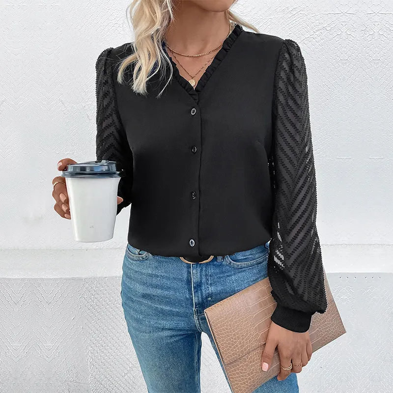 Damen Elegante Chiffonbluse mit transparenten Strukturärmeln, V-Ausschnitt und Knopfleiste Nord Taschen
