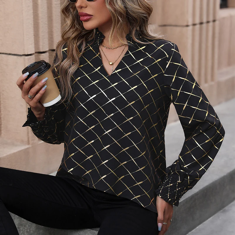 Damen Elegante Bluse mit V-Ausschnitt, schimmerndem Gitterprint und gerafften Manschetten Nord Taschen