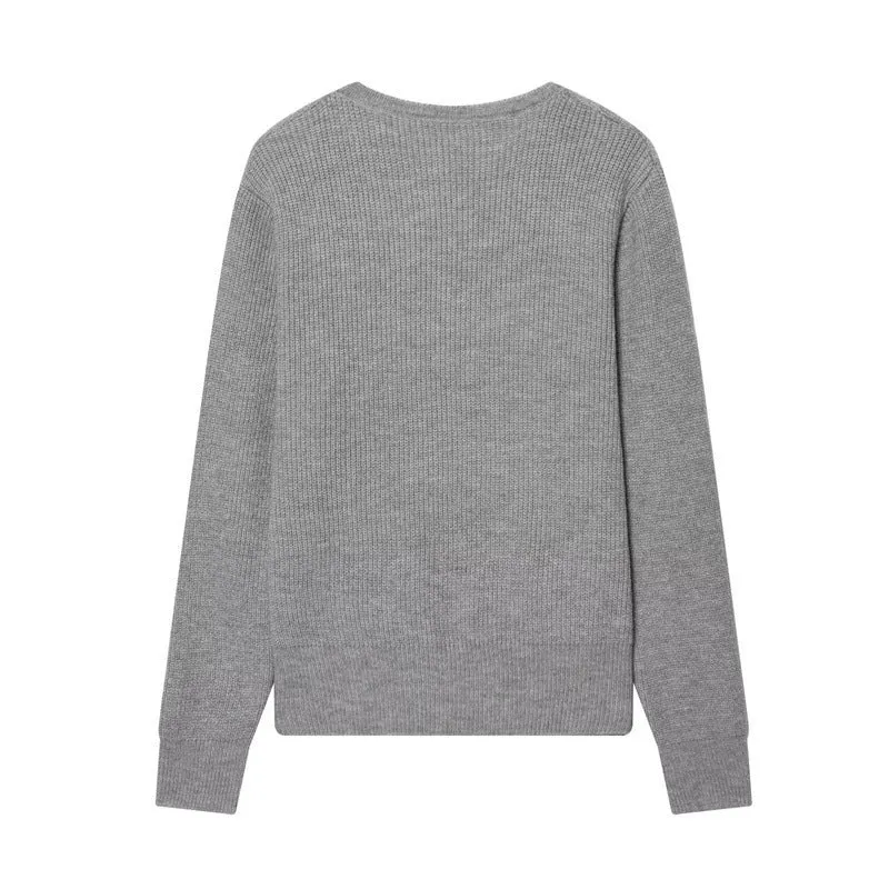 Damen zweilagiger Feinstrick-Cardigan mit integriertem Untertop und Herzknöpfen Nord Taschen