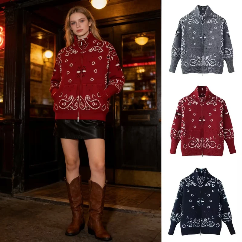 Damen Grobgestrickte Zip-Strickjacke mit Stehkragen und Paisley‑Jacquard Nord Taschen