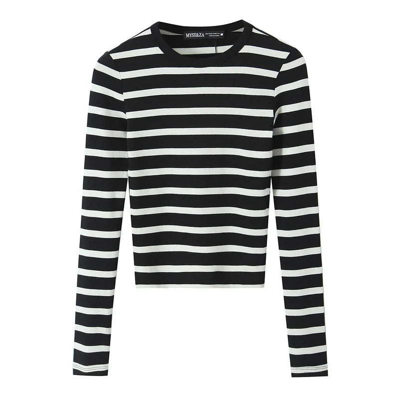 Damen Gestreiftes Cropped-Langarmshirt mit Rundhalsausschnitt Nord Taschen