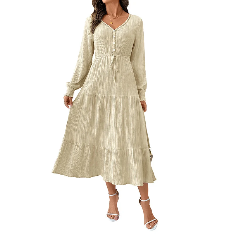Damen Crinkle-Midikleid mit V‑Ausschnitt, Taillenband und Volantstufen Nord Taschen