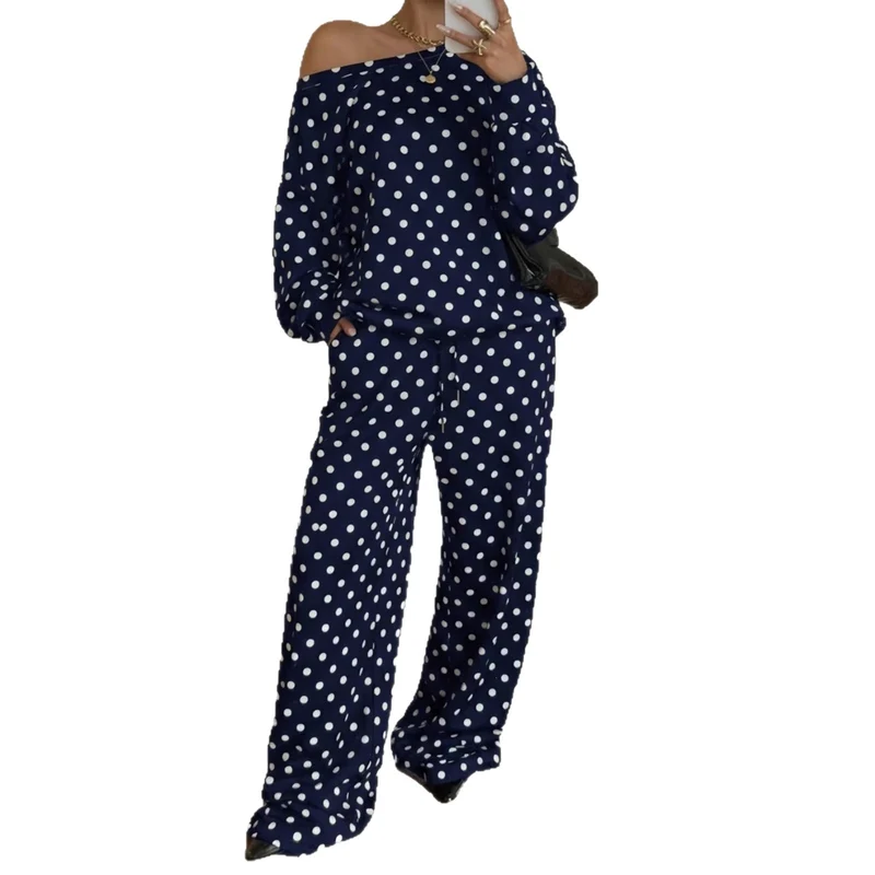 Damen Gepunktetes Zweiteiliges Lounge-Set mit weitem Boatneck und weiten Palazzo-Hosen Nord Taschen