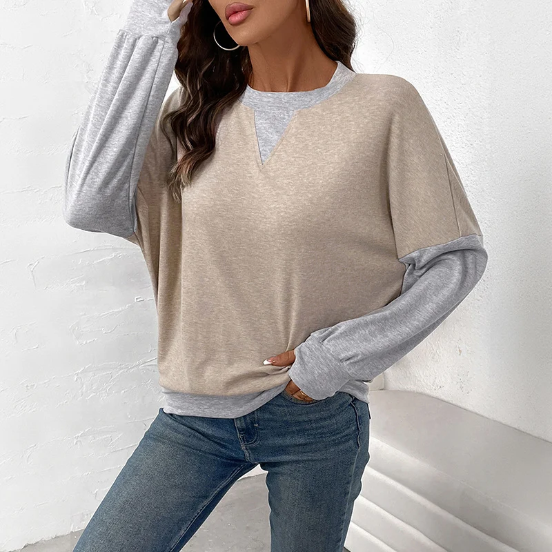 Damen Casual-Boxy-Sweatshirt mit Layer‑Look, verlängerten Ärmelbündchen und V‑Keil Nord Taschen