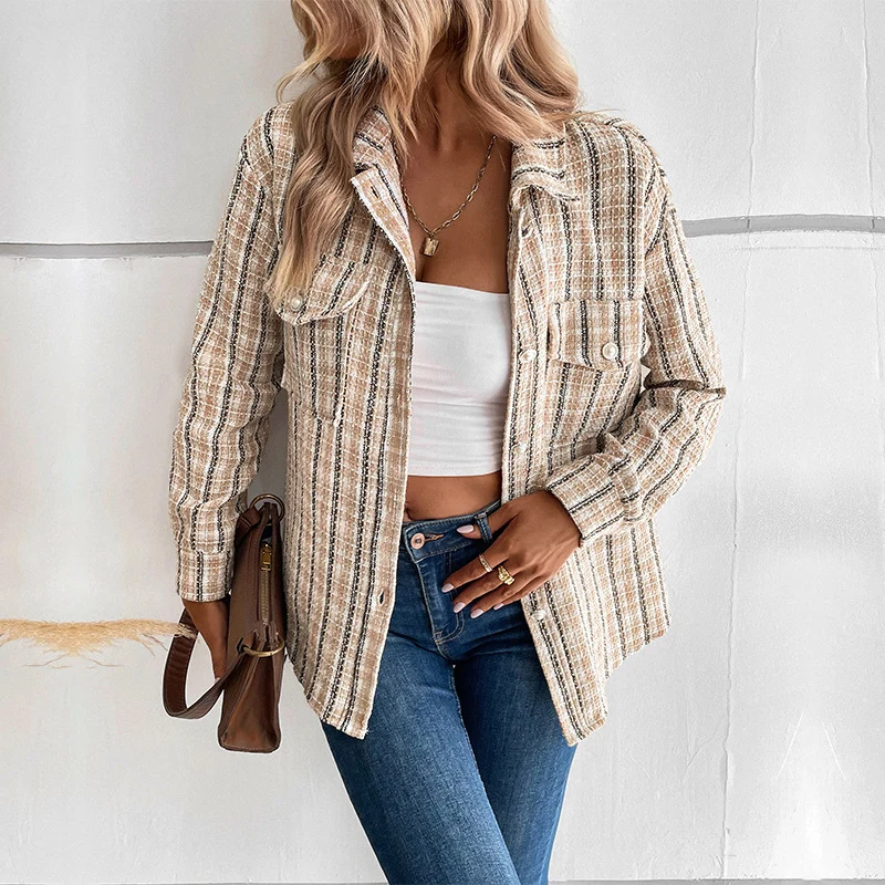 Damen Bouclé-Tweed Overshirt mit Brusttaschen und durchgehender Knopfleiste Nord Taschen