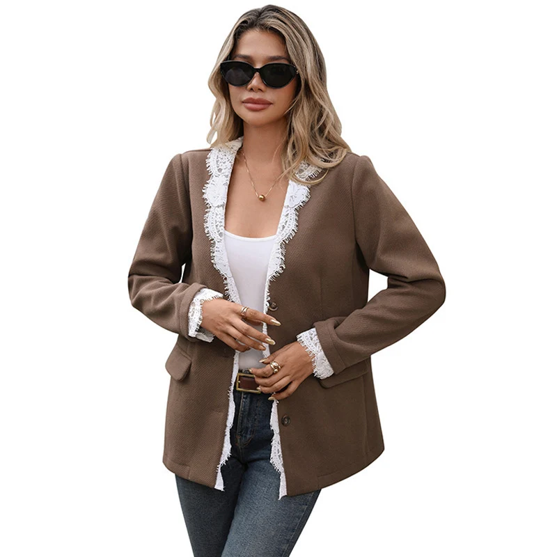 Damen Bouclé-Blazer mit Spitzenbesatz, zwei Pattentaschen und taillierter Silhouette Nord Taschen