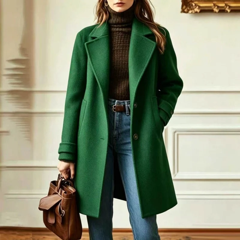 Damen Eleganter Wollmantel mit tailliertem Schnitt und Reverskragen Nord Taschen