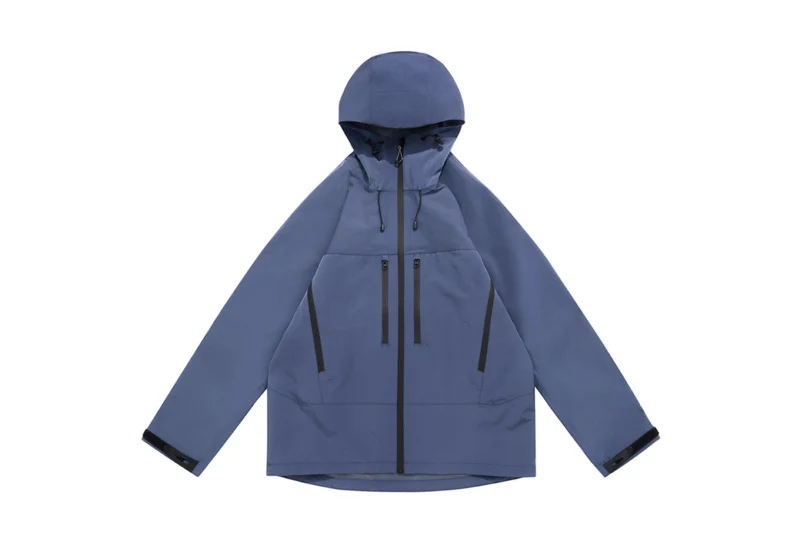 Unisex Technische Kapuzen-Outdoorjacke mit getapten Reißverschlüssen Nord Taschen