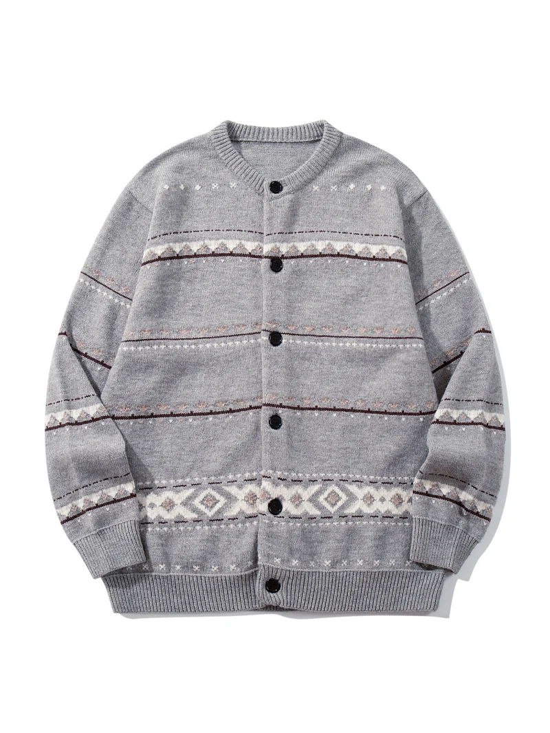Unisex Strukturierte Jacquard-Strickjacke mit Rundhalsausschnitt, Oversize-Passform und Knopfleiste Nord Taschen
